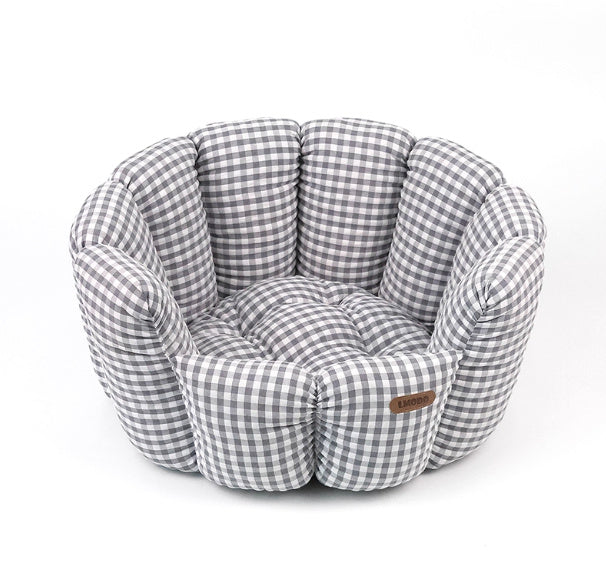 Plaid Pet Bed For All Seasons